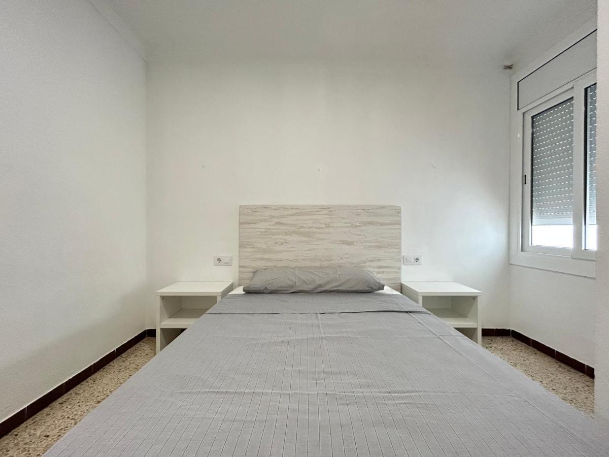 רוזס Apartamentos Playa La Perola מראה חיצוני תמונה